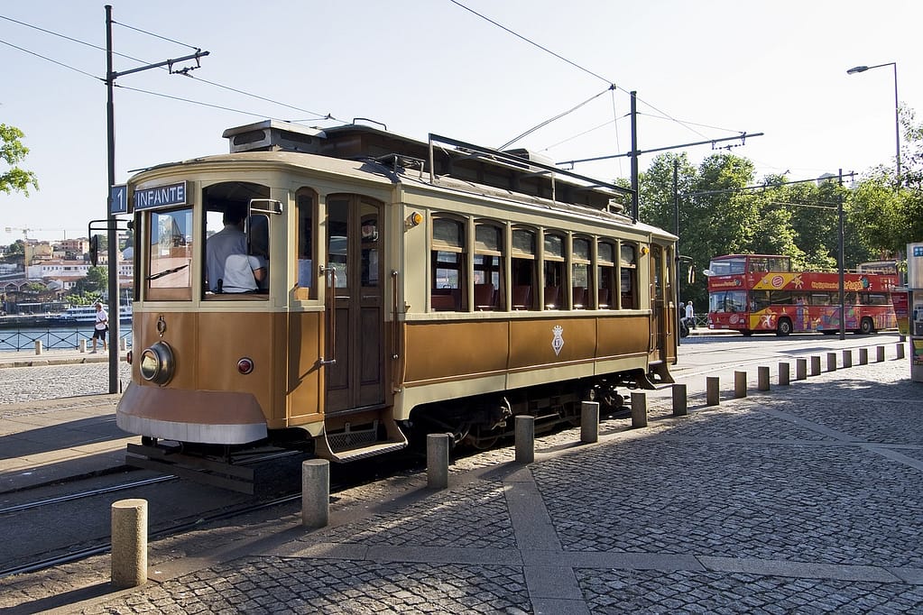 Porto-Douro-tram